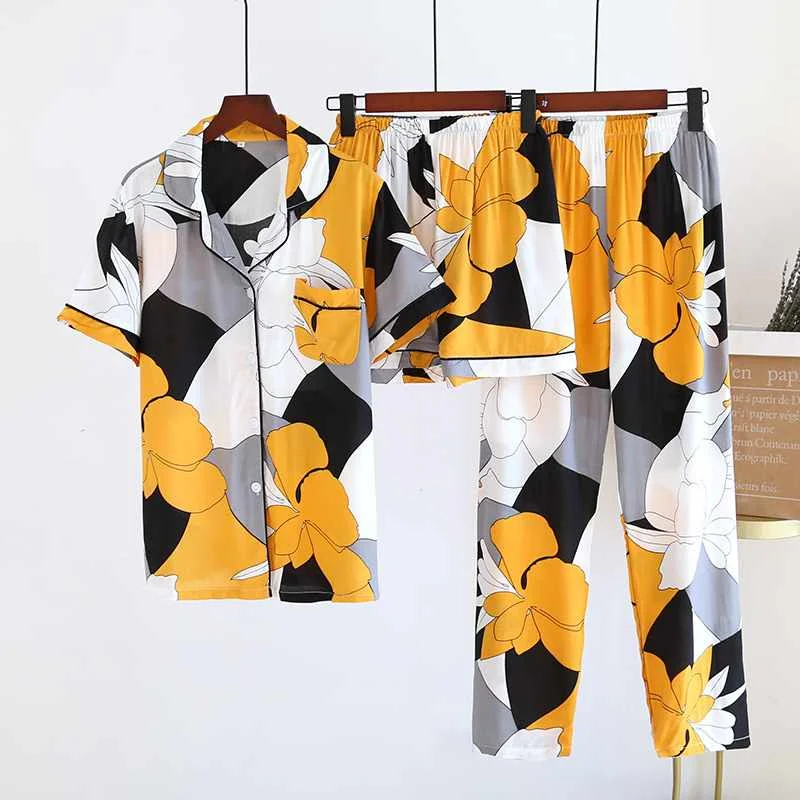 

2021 new Women's spring and summer100%viscose sleepwear three-piece short sleeve + shorts + trousers soft and comfortable homewe, Green leaves, yellow flowers, pink cats, strawberries, angelica...