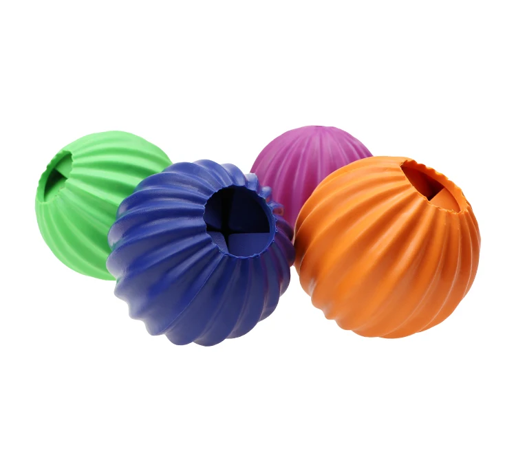 Innovative new design teeth cleaning ball, bite resistant indestructible dog food snacks leak pet dog toys. Can be customized.