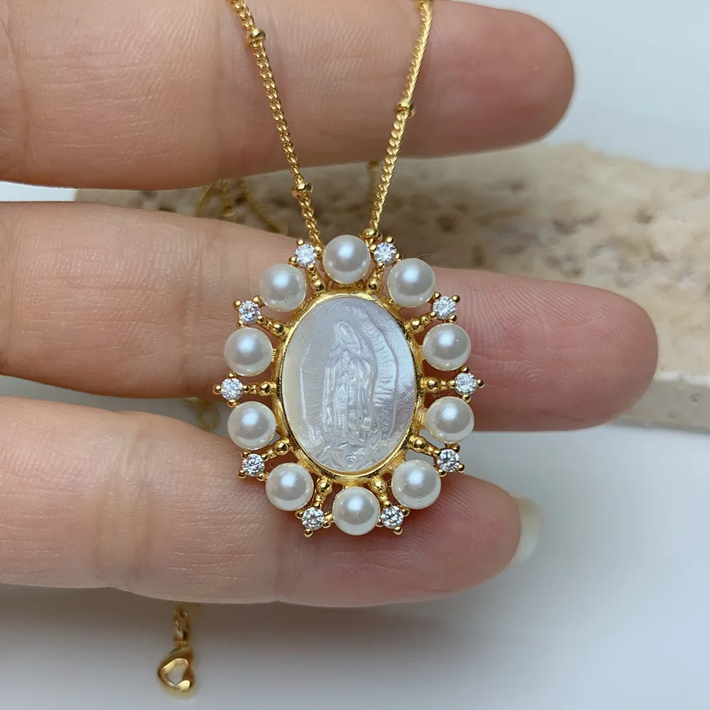 

European Hot Selling Oil Drop 18K Gold Plated Sweater Necklaces Micro Inliad White Shell Virgin Guadalupe Pearl Pendant Necklace