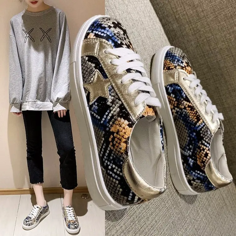 

Hot sale plus size women's shoes 2021 new snake print PU women's shoes flat sneakers sneakers white shoes, Picture