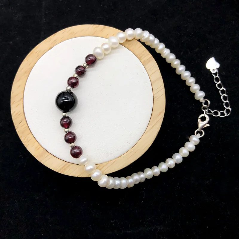 

Korean Baroque National Style Luxury Garnet S925 Silver Natural Freshwater Pearl Bracelet Pearl Adjustable Bracelet, As picture show