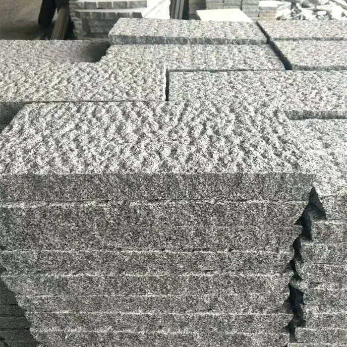 M&aacute;quina autom&aacute;tica para fabricar superficies con hacha para cortar piedra