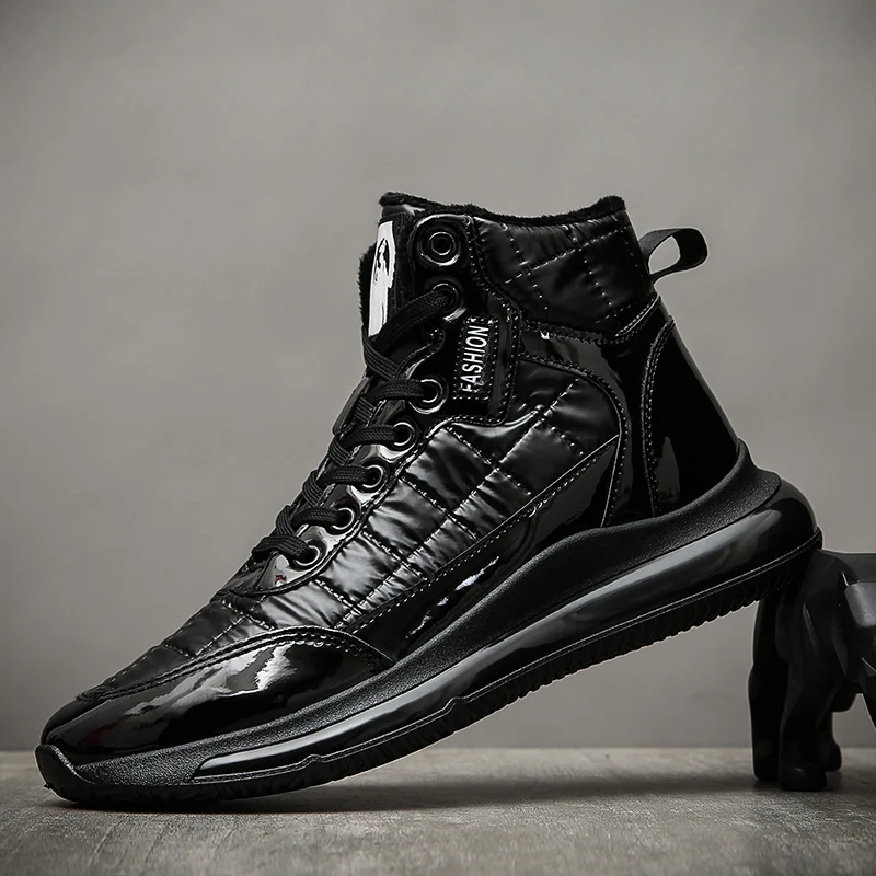 

2020 hot sale fashion boots men, Black,