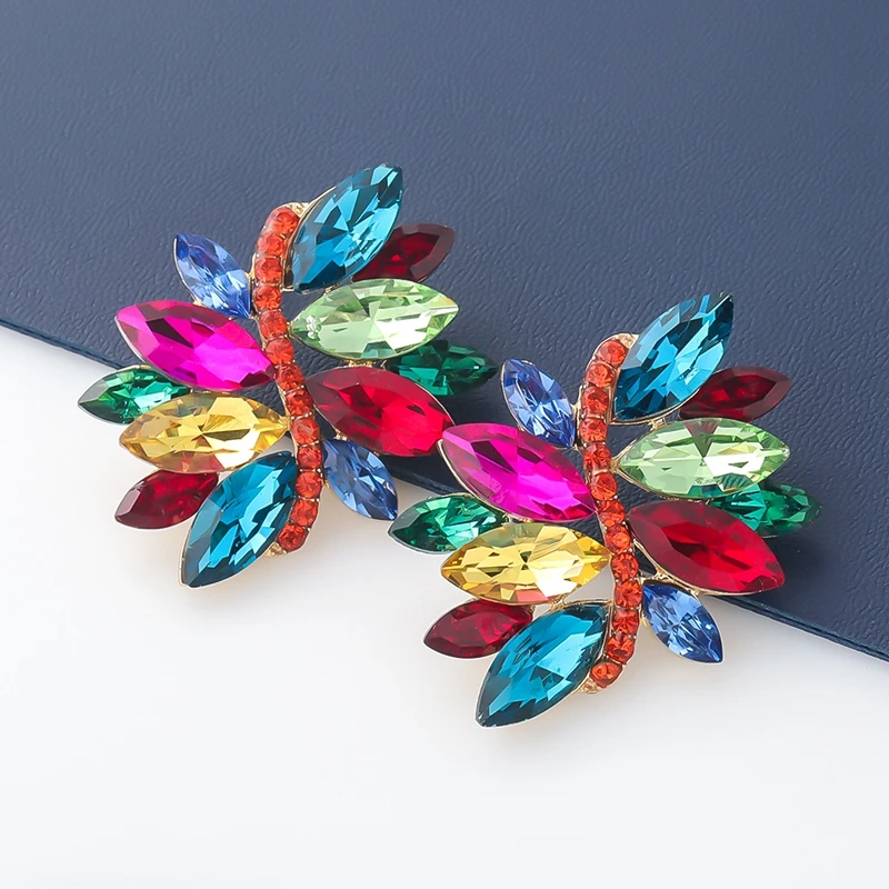 

Trendy women party flower shaped colorful diamond rhinestone earrings for women 2021