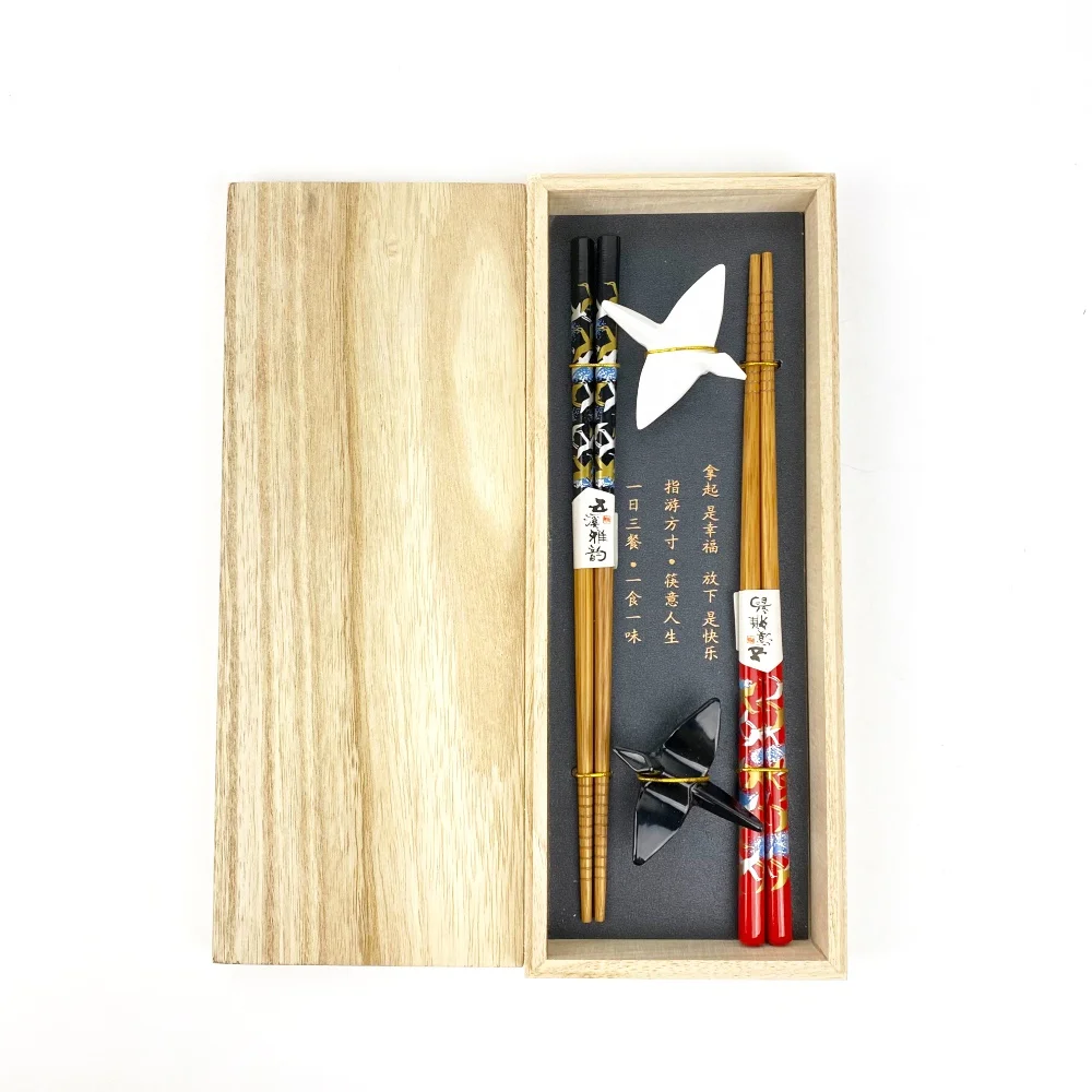 

New Design Wooden Gift Box Natural Bamboo Crane Pattern Chopsticks And Melamine Holder Present Set