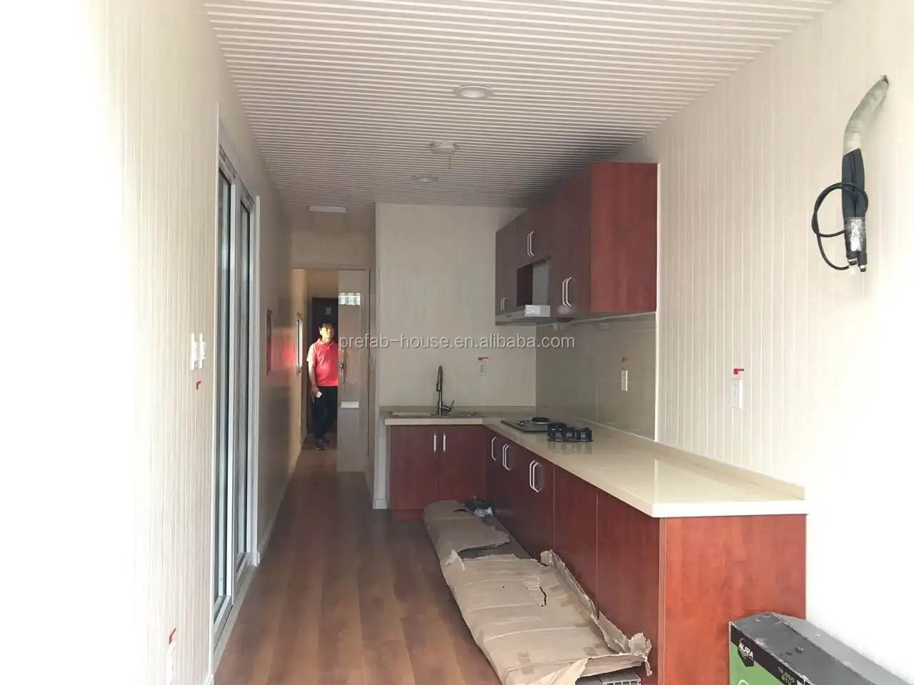 good cheap foldable container house can accommodate multiple people luxury container house 40ft