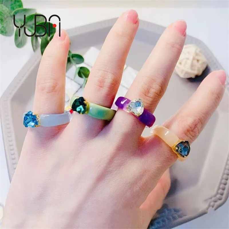 

Fashion Personality Diamonds Colorful Acrylic Rings Vintage Crystal Resin Rings For Women Girls