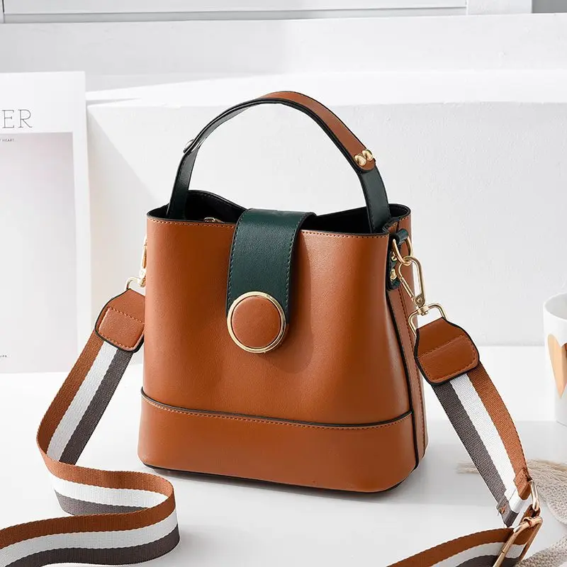 

Manufacturer Directly Sac a Main Femme Women Hand Bags Wide Strap Bucket Bag Leather Crossbody Bags For Women