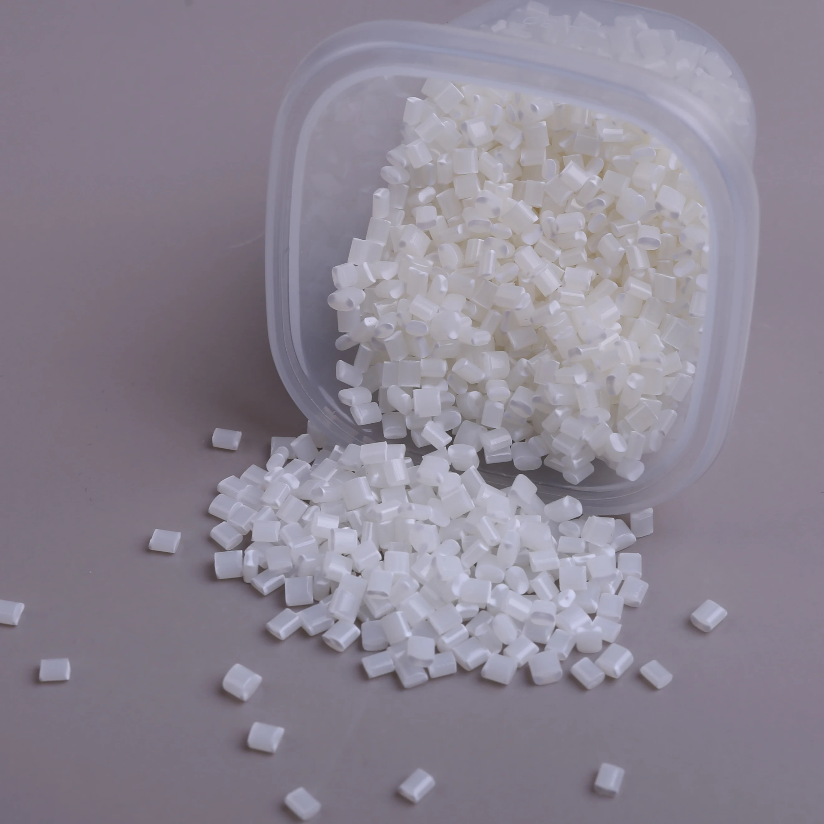 전기 제품 주거를 위한 다목적,열저항 및 높은 교류를 가진 Pc/abs Hi5002a 사출 성형 급료 Buy 범용 Pc