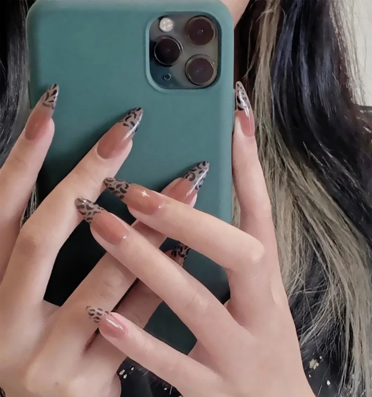 

Transparent tea color french leopard print artificial nails press on nails press on 2021