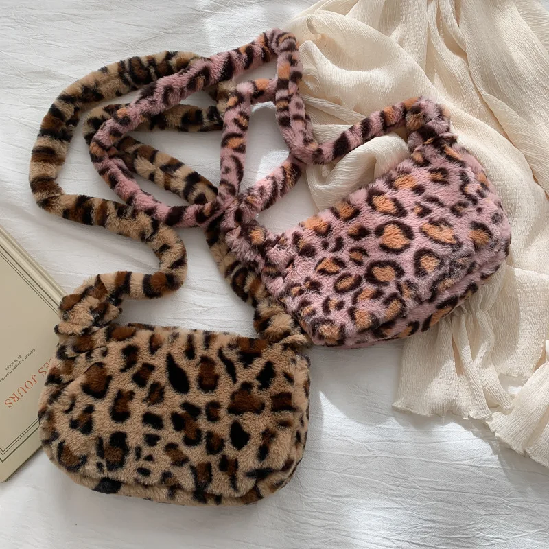 

2021 New retro plush leopard single shoulder bag wholesale girls shopping wallet and phone handbags, 2 colors