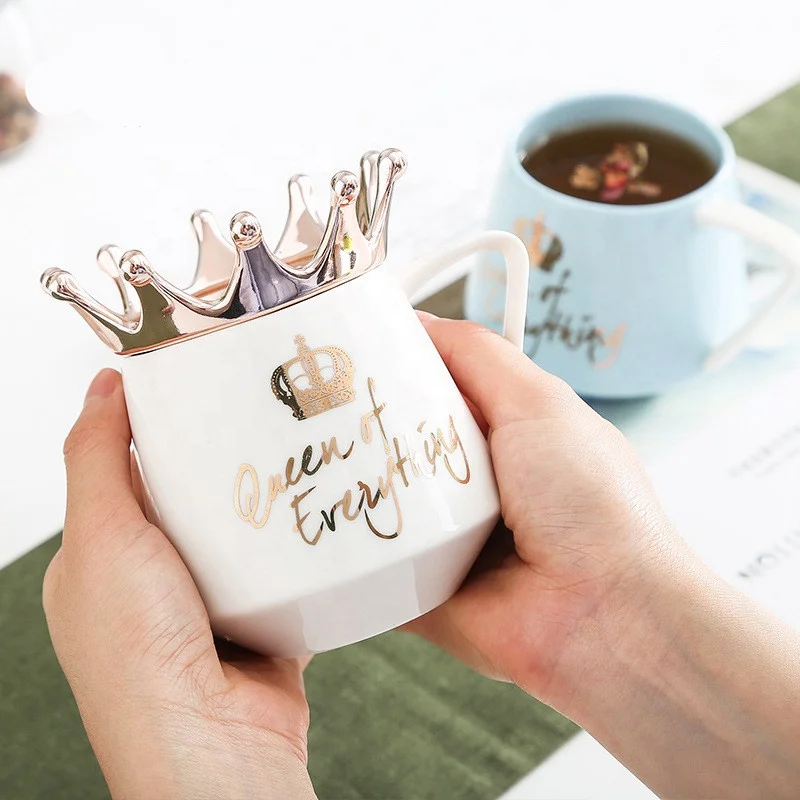 

3 Color Crown Shape Pineapple Ceramic Coffee Mug Tea Drink Water Cup With Lid With Spoon, 3 color , like the picture