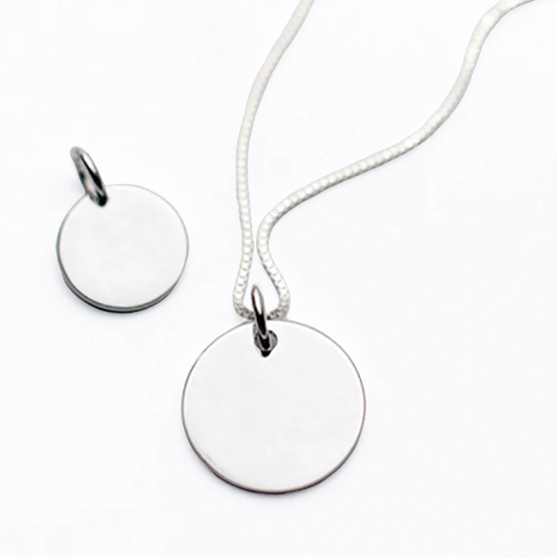 

Custom Name Engravable Blank Charms Silver Round Blank Pendants