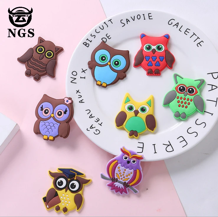 

Wholesale Cute Beautiful 3D Cartoon PVC Patches Custom Rubber Tag, Customized color