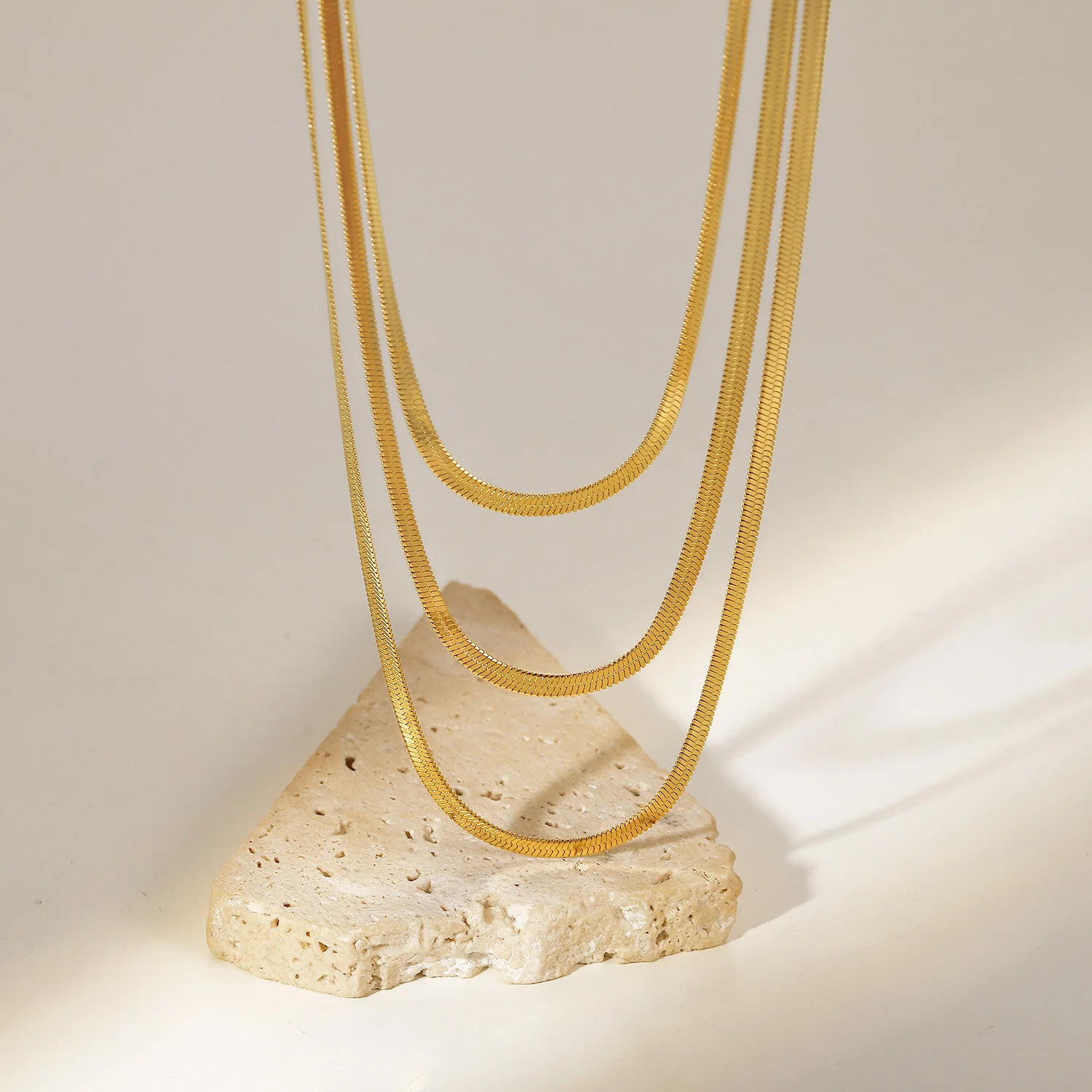 

European And American Hot Selling 18k Gold Plated 3mm Snake Chain Necklace Stainless Steel Three Layer Snake Chain Necklace