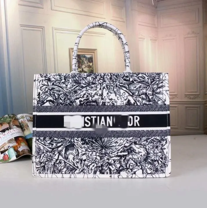 

Trendy women large capacity canvas embroidere luxury branded bags letter printed canvas elegant designer purses and handbags