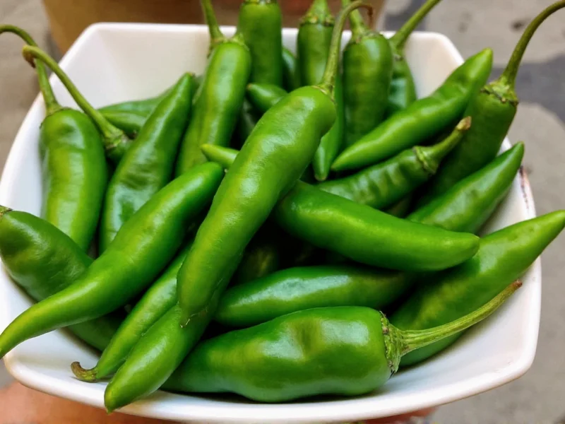 Anaheim Green Chili Peppers: Complete Guide to Flavor & Uses