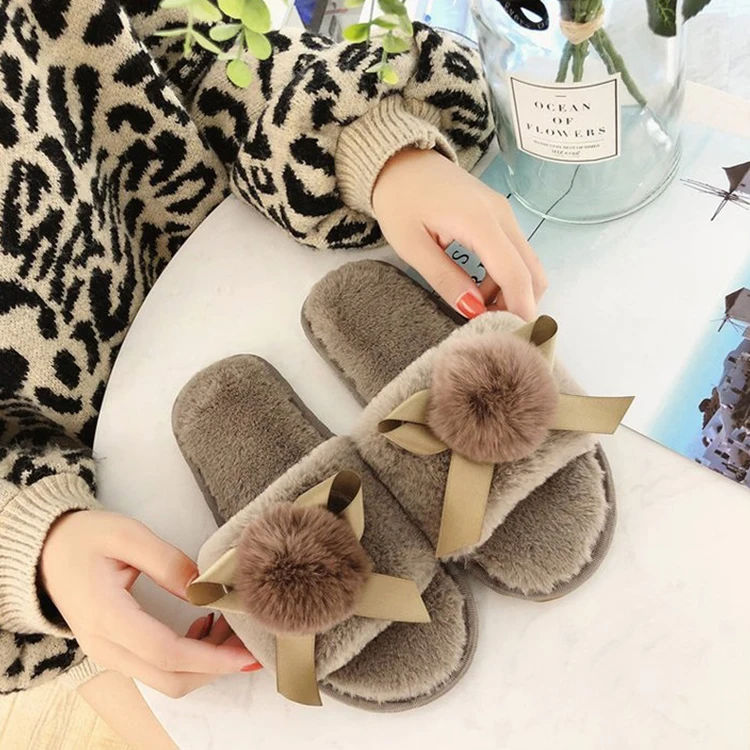

China High Quality Wholesale 2020 Ladies Slides Women Flat Soft Slippers, Multi