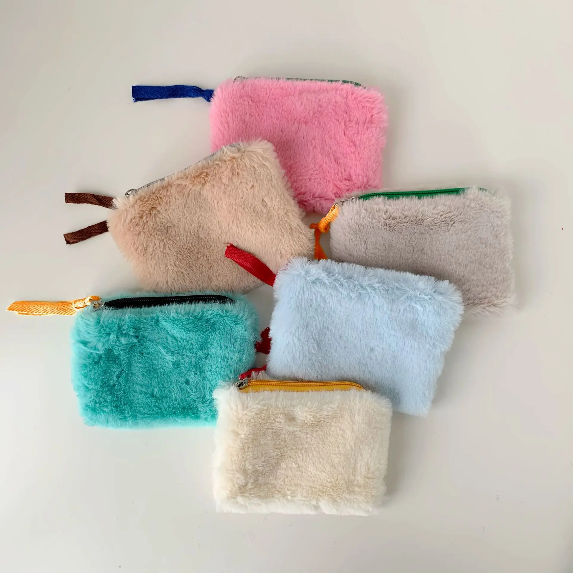 

Autumn Winter Contrast Ice Cream Plain Soft Plush Faux Fur Lipstick Cable Earphone Organizer Fluffy Mini Purse Zipper Pouch Bag, 6 choices