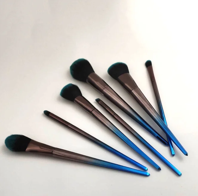 

Gradient cosmetic brushes tools luxury makeup brush set 7pcs ombre face and eyes brushes, As pics