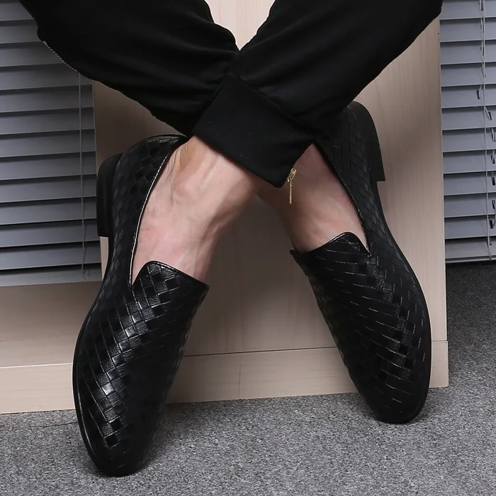

sh10464a Small wholesaler men shoes 2021 white color size from 39 to 48 formal men shoes