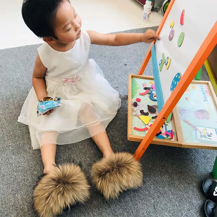 

Mixed Colors Baby Toddler Sandals Real Fox Fur Slippers Raccoon Fur Furry Cute Kids Fur Slides Wholesale, Customized color
