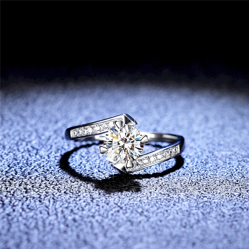 

Silver 925 Original Brilliant Cut Diamond Test Past 1 Carat D Color Moissanite Twist Ring Platinum Plated White Gemstone Rings
