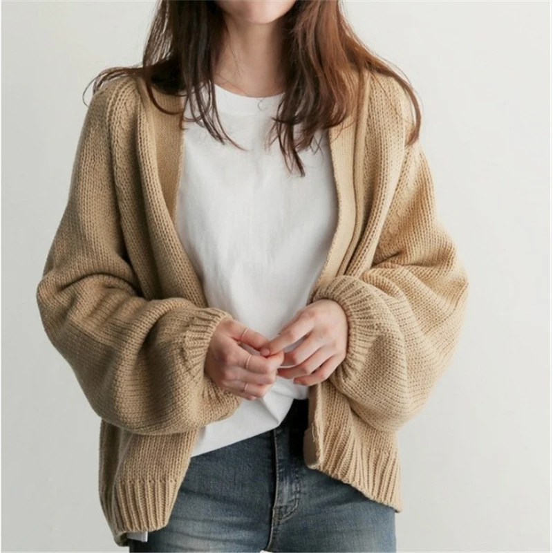 

Wholesale Lady Fashion Solid Color Loose Casual Knitted Sweater Cardigan For Women Clothing, 2 colors