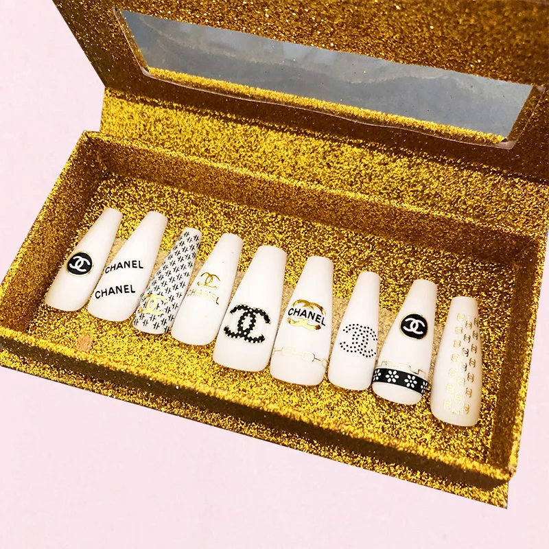 

Custom Size Nails Box Luxury Pre Design 2021 New Arrival See Through Press on Nails Box with Clear Window