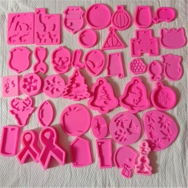 

3D Crafts Tools DIY Water Glass Shape Silicone Tumbler Mold for Keychains shiny Resin mold for keychain, Pink