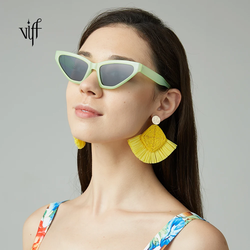 

Small Cat Eye Frame HP19505 Plastic Frame Cateye Women Sunglasses