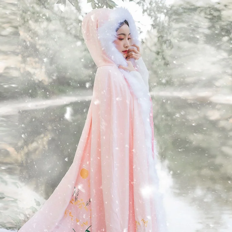 

Manufacturer Hand Embroidery Hanfu Winter Thick Warm Cape Coat Women Coat Cloak Traditional Clothing ancient chinese