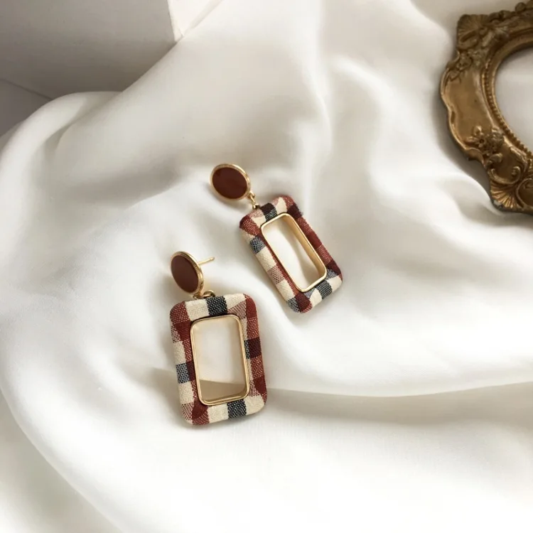 

JUHU New college style creative square geometric shape earrings simple everyday earrings S925 silver needle jewelry for women, Colorful