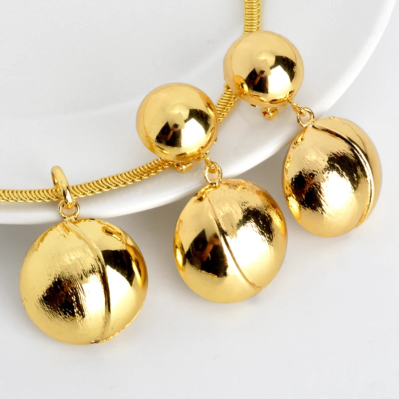 

Dudai Wholesale Custom Cheap Brass 14k gold plated Necklace and Earrings Jewelry Set for Women