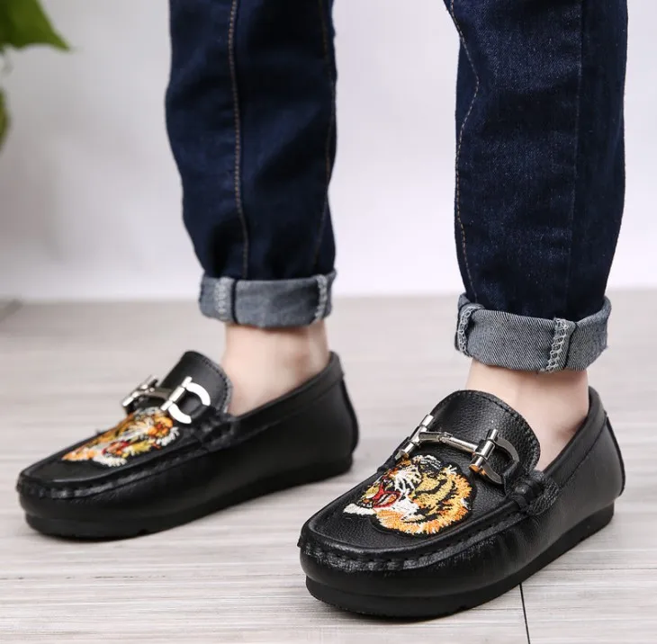 

Spring new children's graffiti style soft bottom shallow mouth casual European and American wholesale, Black,red,white