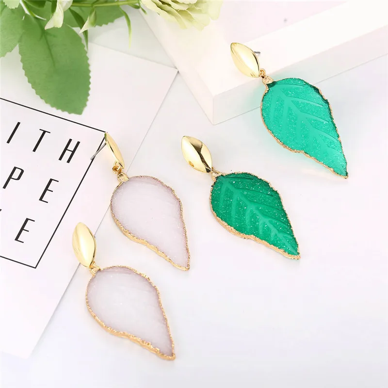 

5284 Wholesale Trendy Natural Leaf Earrings Long Acrylic Stud Jewelry Women 2021 Leaf Earrings