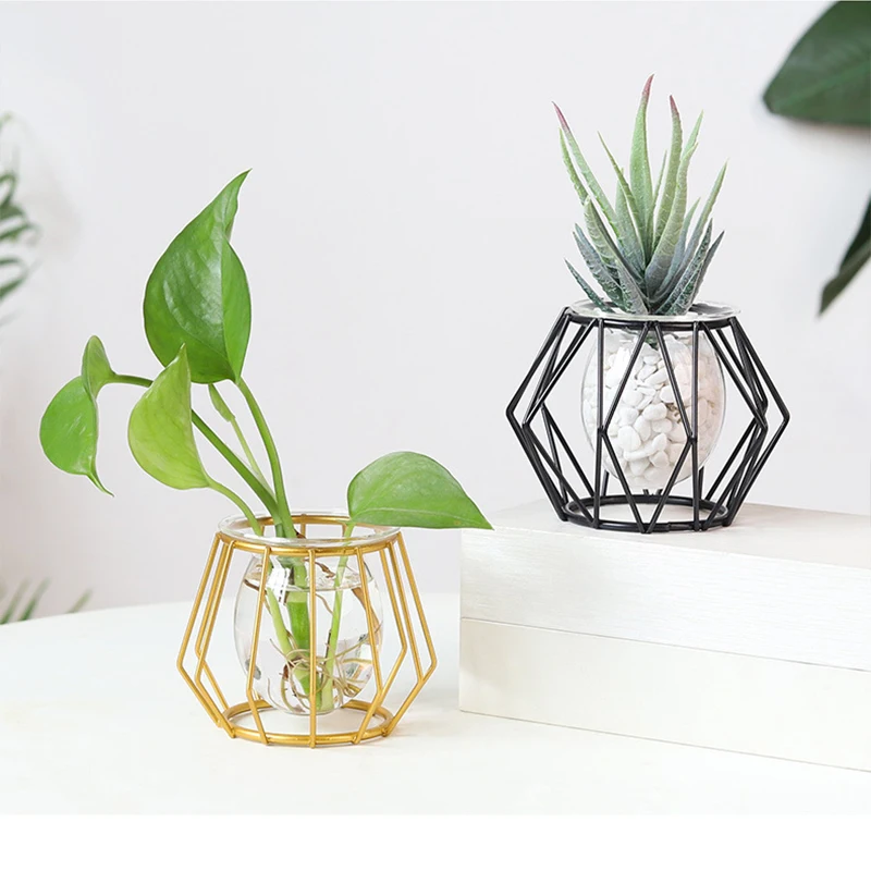 

Nordic Style Line Terrarium Retro Metal Plant Holder Modern Geometric Iron Vase Table Flower Pot For Home Decor