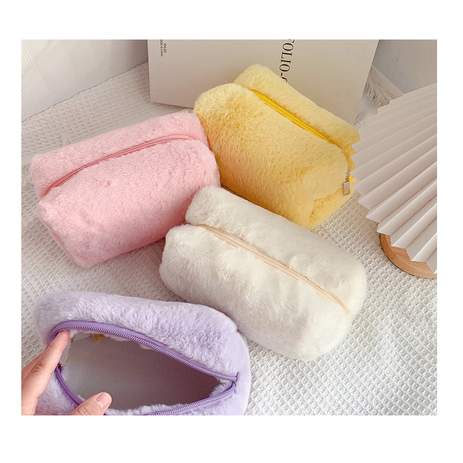 

Wholesale small cute plush makeup pouch fluffy pencil case winter faux fur cosmetic bag for women girls, Customized