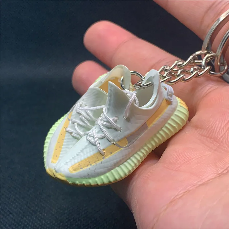 

Wholesale Custom Design Keyring Key Chain Mini Sneaker 350 V2 3D Yeezy Shoe Keychain Custom Sneaker Keychain