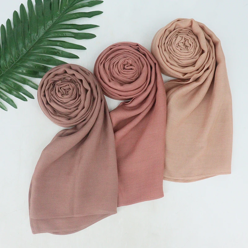 

Wholesale Bamboo Cotton Viscose Hijab scarf for Muslim women