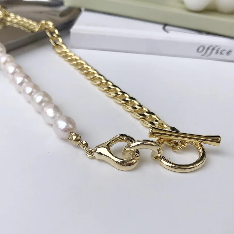 

2021 New Punk Cuban Lock Chain OT Buckle Toggle Necklaces Women Baroque Pearls Geometric Pendant Collier Collares Jewelry, Gold,silver