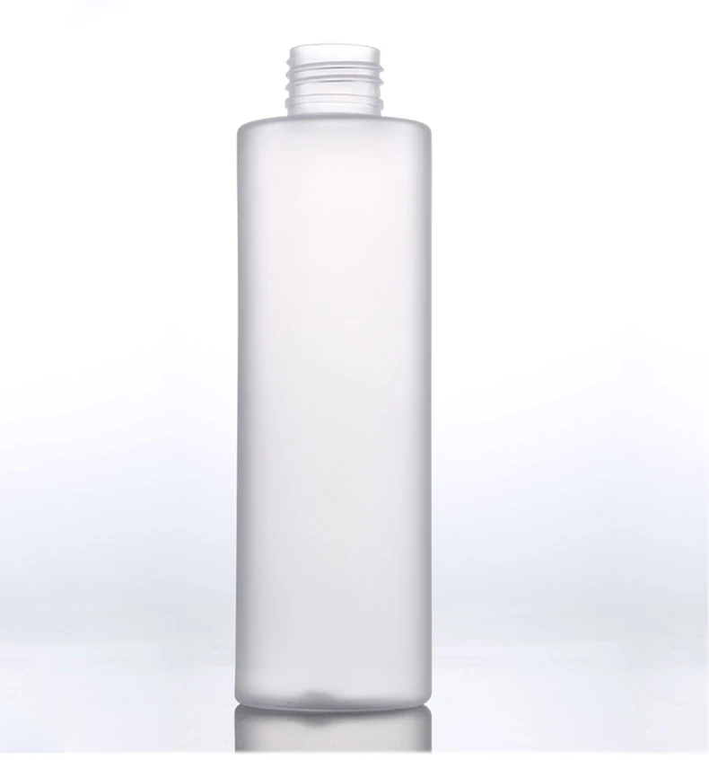 

simple design flat shoulder plastic lotion water bottle with measuring