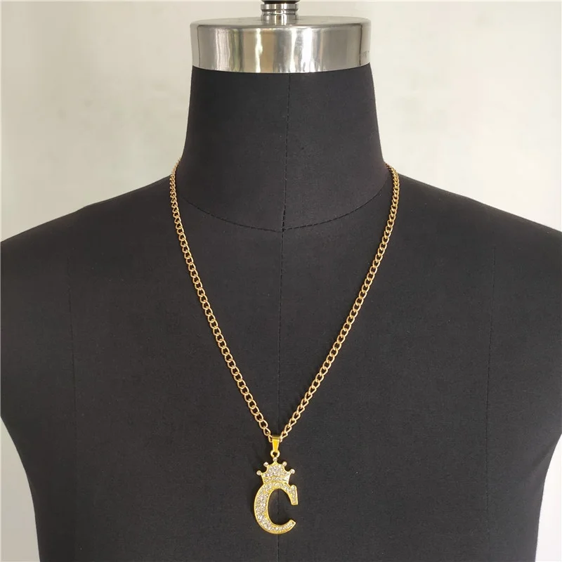 

2021 Fashion Custom Stainless Steel Chain Copper Pendant 18K Gold Plated A to Z Letter Crown Initial Necklace, Picture shows