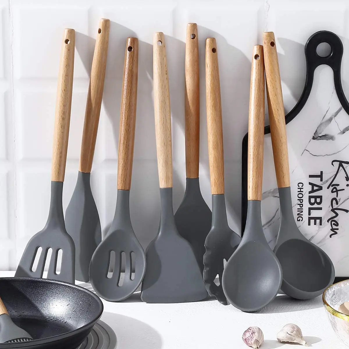 

Food Grade Non-Stick Cookware 12Pcs Kitchen Tools Set Silicone Cooking Utensils Set with Wooden Handles