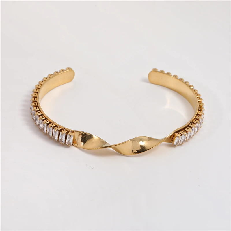 High End Gold Plated Stainless Steel Mobius Zirconia Pave Cuff Bracelet for Women Wholesale Jewelry