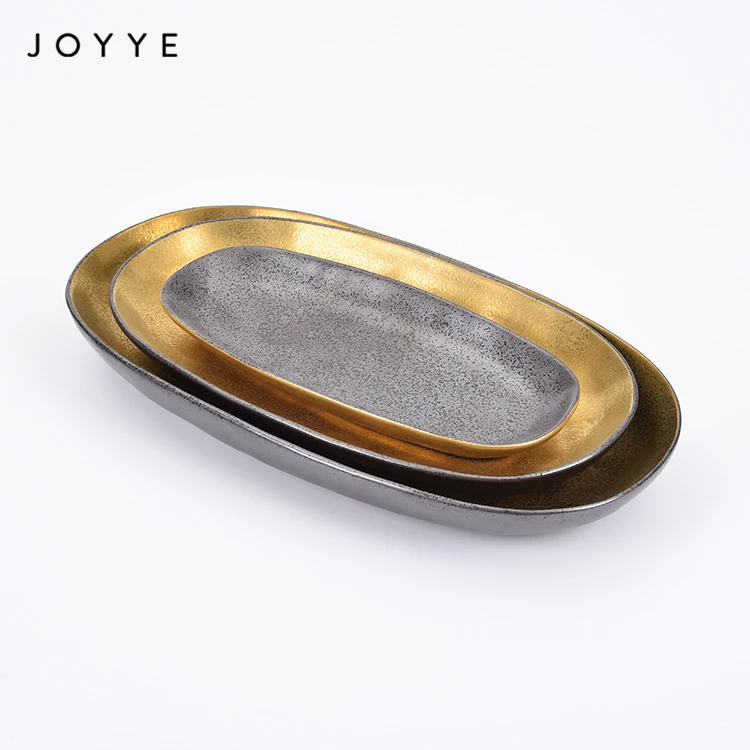 

Joyye Christmas Ceramic hand Painted Dinner Porcelain Plates Unique Shaped 9.8 Inch Platters