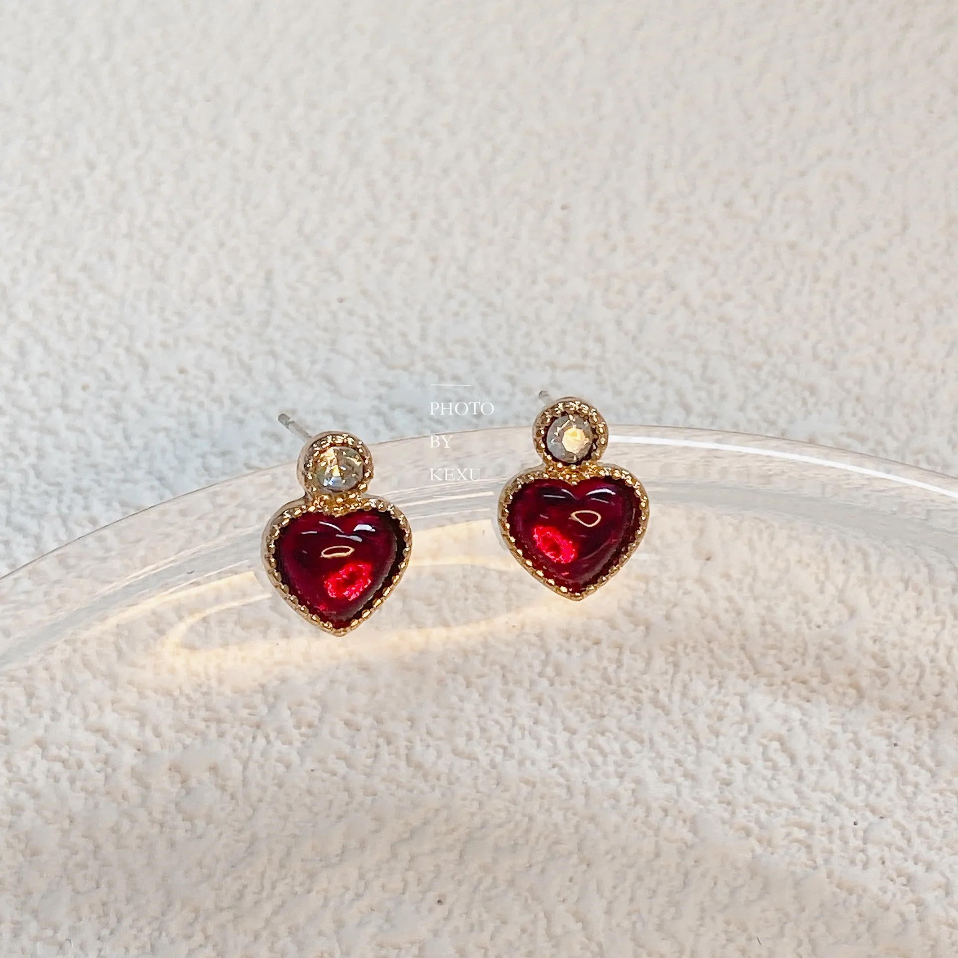 

JUHU 2021 New ins wine red alloy jewelry 925 silver needle acrylic drop earring lovely sweet red heart resin earrings for girl, Gold