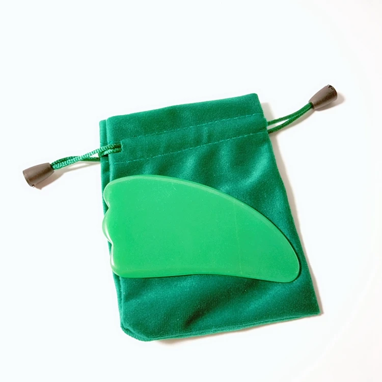 

China Factory Seller gua sha scraping tool green aventurine fish shape ready to ship