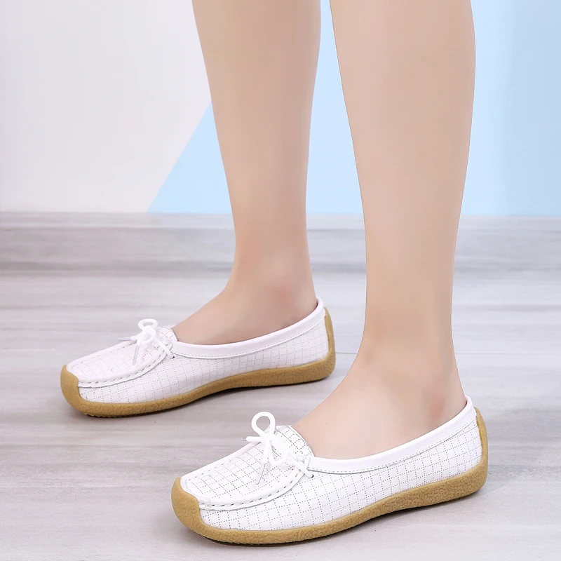 

White flower tartan genuine leather flat shoes for women