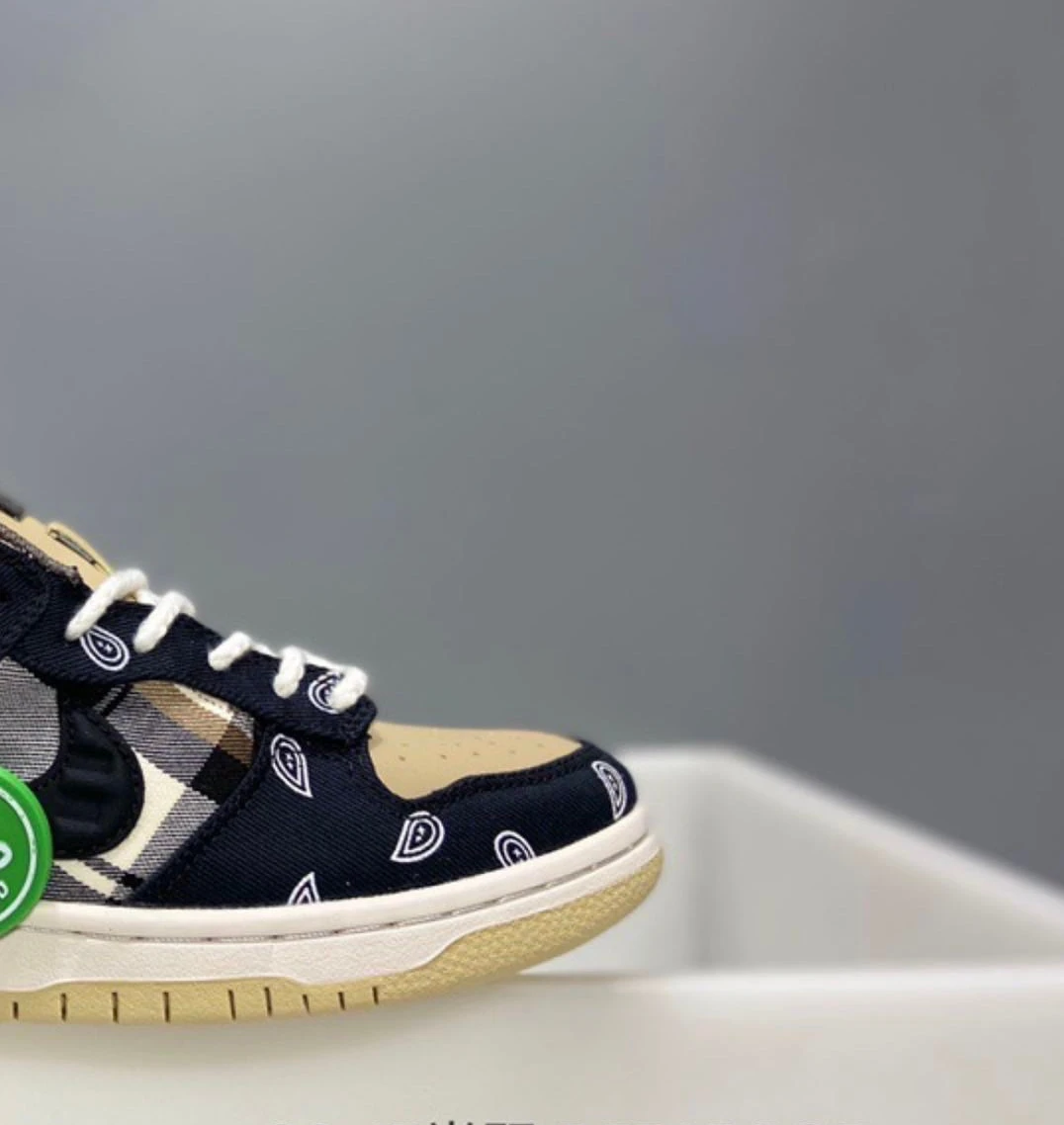 

Travis Scott SB Skateboard shoes Regular LOW Custom Sb Sneakers Design Sb Shoes CT5053-001